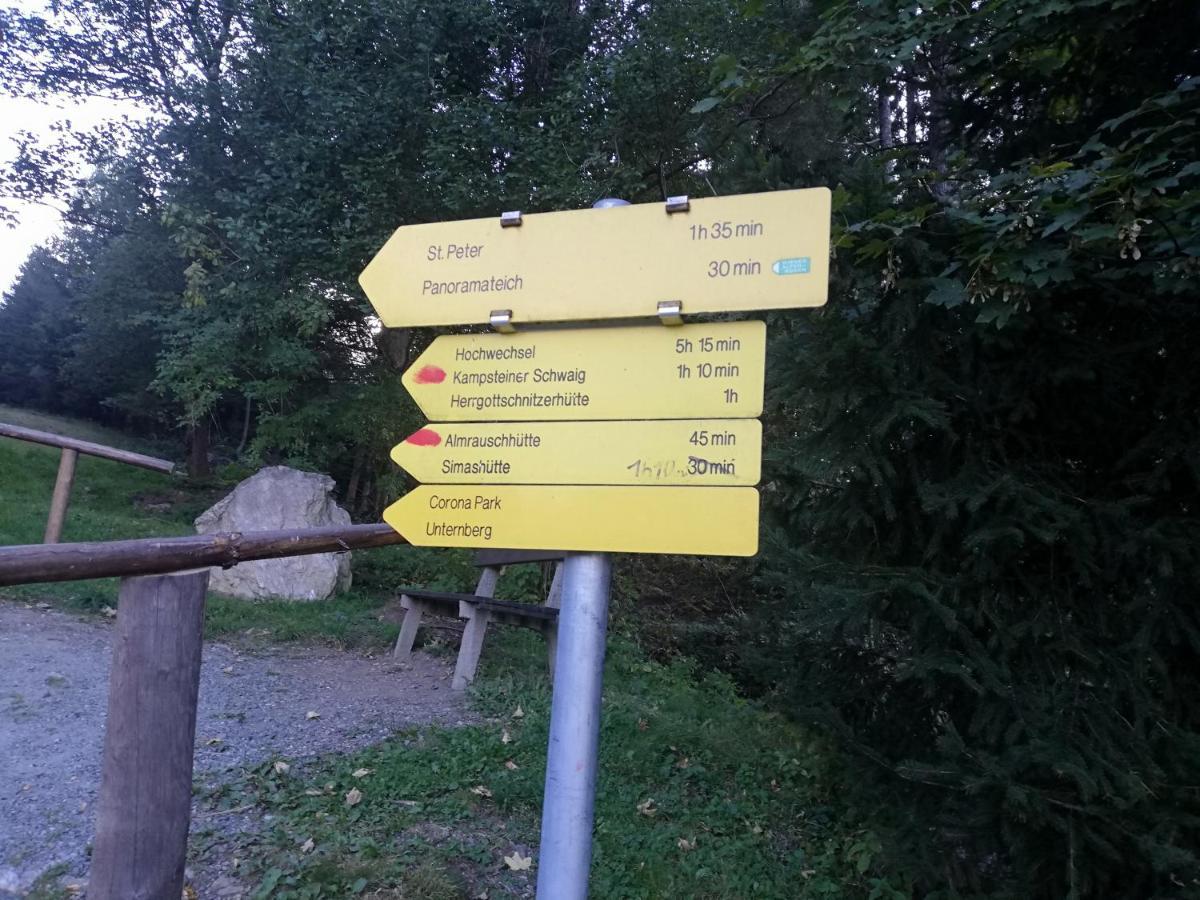 Weixl Schi&Bike Appartements-Bike In&Bike Out Neben Wexl Trails Bikepark Sankt Corona am Wechsel Esterno foto