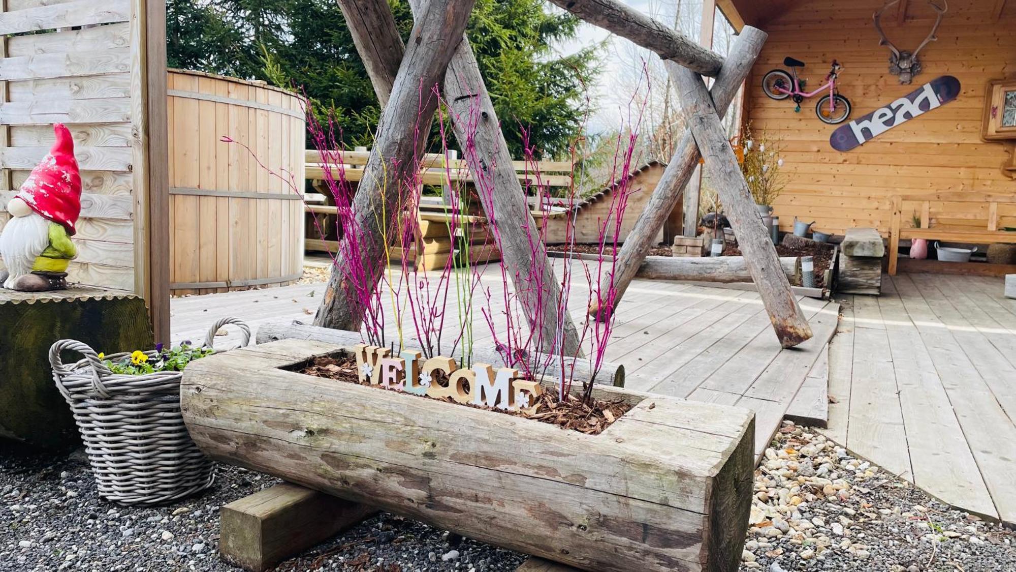 Weixl Schi&Bike Appartements-Bike In&Bike Out Neben Wexl Trails Bikepark Sankt Corona am Wechsel Esterno foto