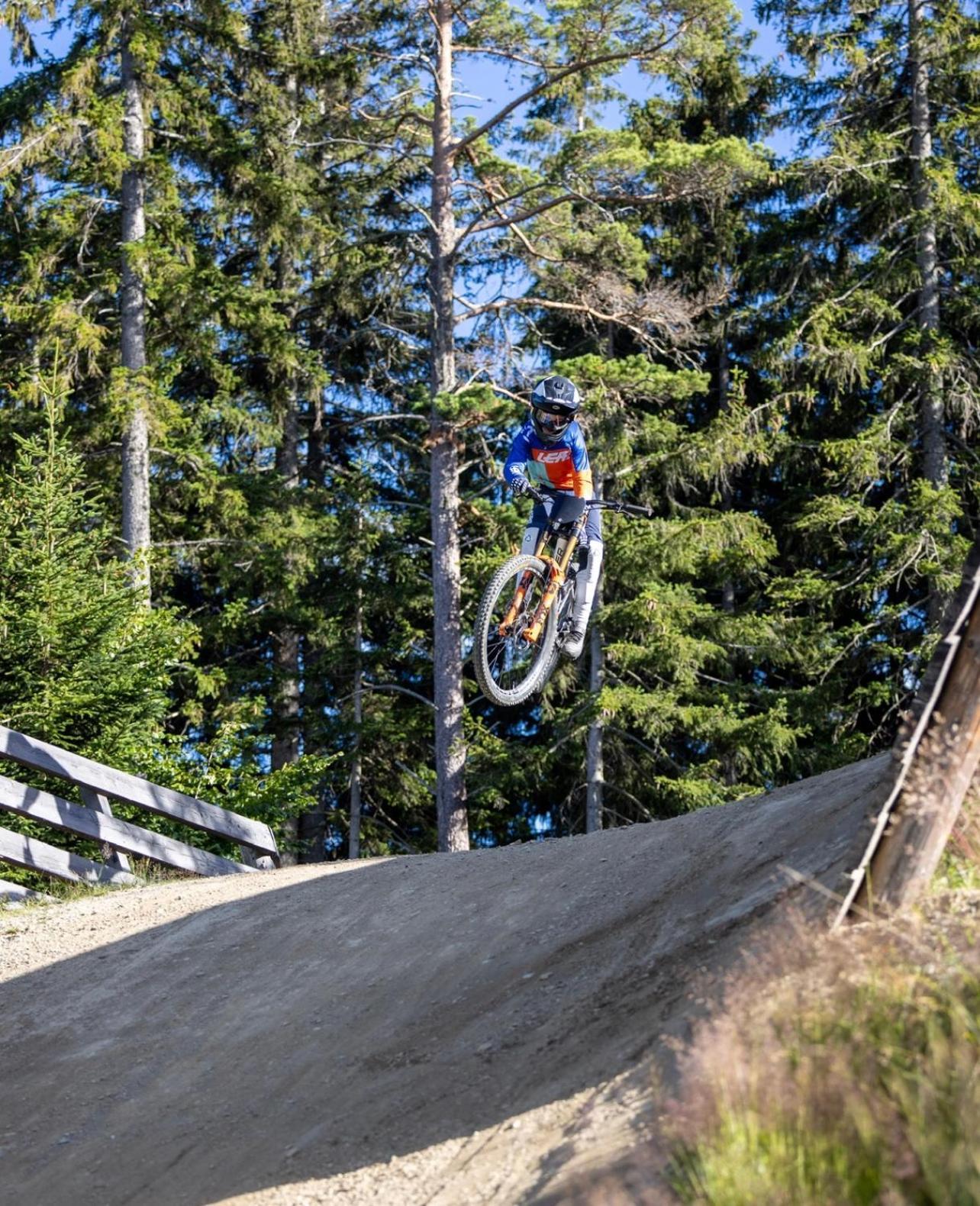Weixl Schi&Bike Appartements-Bike In&Bike Out Neben Wexl Trails Bikepark Sankt Corona am Wechsel Esterno foto